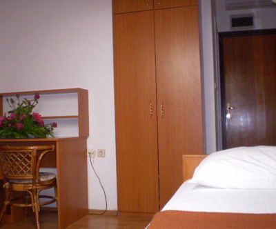 hotel mediteran, crikvenica