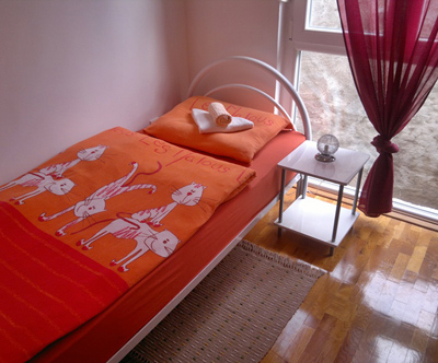 Hostel XXS