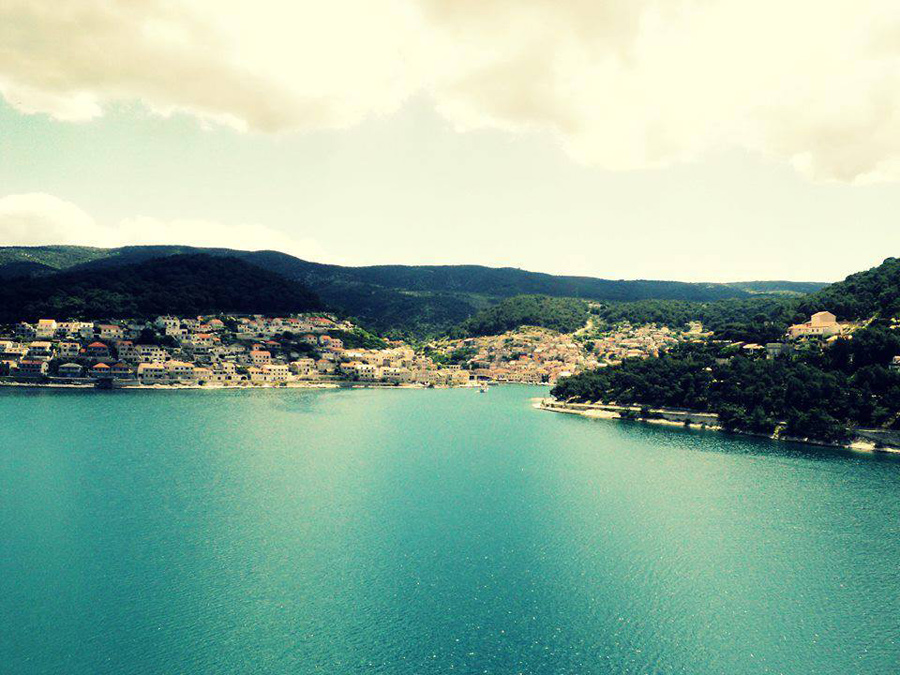 Mega oddih v pocitniški hišici z bazenom Villa Girasole