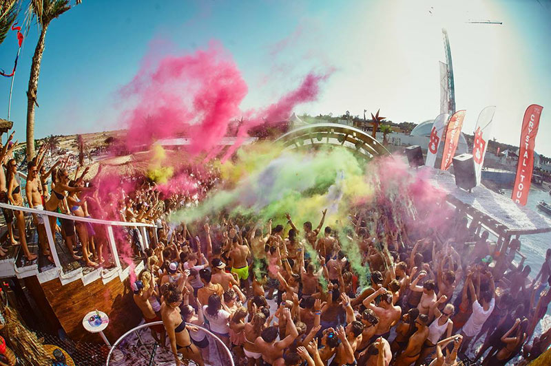 Nor žur ob otvoritvi nove sezone na Zrcu!