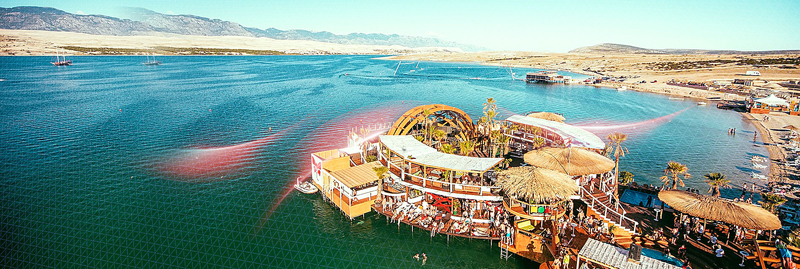 Nor žur ob otvoritvi nove sezone na Zrcu!