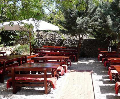 Oddih v Hotelu Villa Aurora 3* v bližini plaže Crni mol