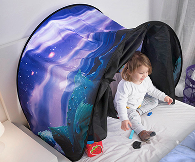Otroški šotor za posteljo