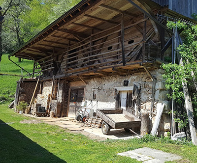 Po poteh Reke ljubezni