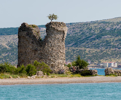 Paklenica, Hotel Barba