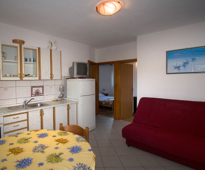 Pocitnice v apartmajih Villa Dina na Bracu