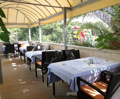 Poletni oddih za 2 osebi v Hotelu Colentum 3*