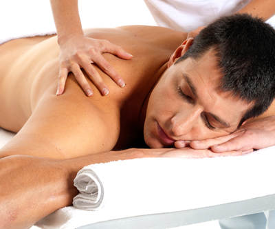 Odlicna masaža hrbta v Lepotnem studiu Extreme