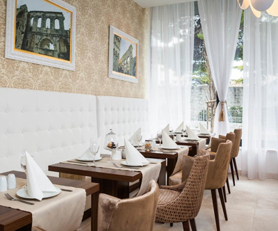 Popoln oddih v cudovitem Hotelu Corner 4*