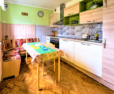 Apartmajska hiša BOVEC Holiday House