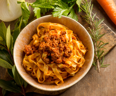 Gostilna Guliver: testenine bolognese (rezanci/njoki)