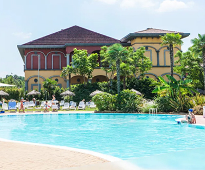 Gardaland hotel 3* Superior, Italija