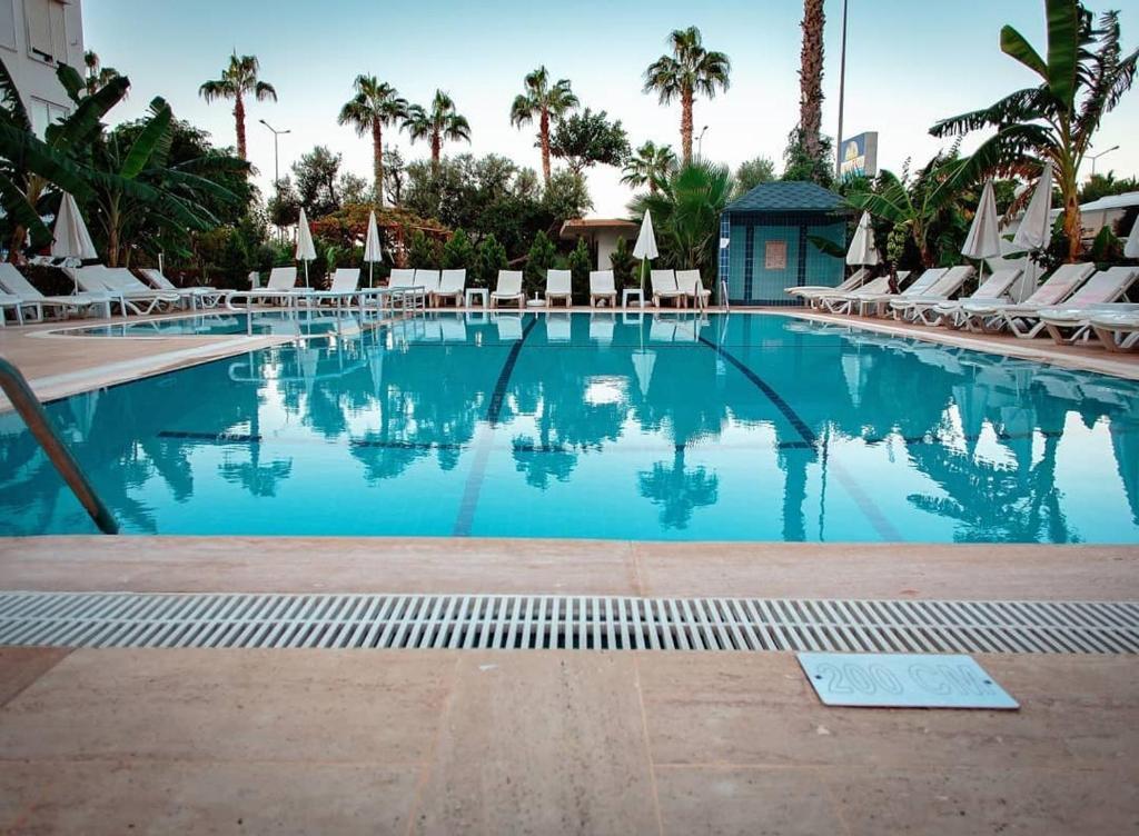 Bora Bora Butik hotel 3* v Alanyi, Turčija
