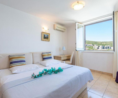 Aparthotel Tamarix 4*, Vinjerac: družinske počitnice