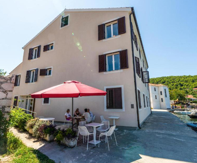 Aparthotel Tamarix 4*, Vinjerac: družinske počitnice