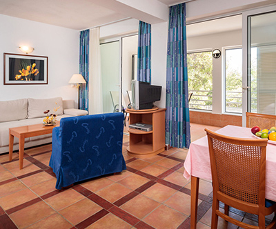 Fontana Resort apartmaji 4*, otok Hvar, Hrvaška