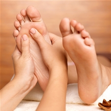Salon SkinLux, masaža hrbta, masaža stopal