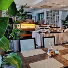 Hotel Gala 4* Split: mega oddih