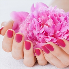 Lepotni studio Shine: IBX nega + lakiranje