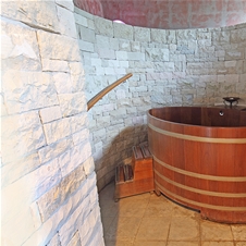 Wellness Mirta, Izola: savne in hidromasažni bazen