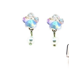 Par ročno izdelanih uhanov White Flower s Swarovski kri