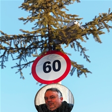 Personalizirani rojstnodnevni znak za okrogle obletnice