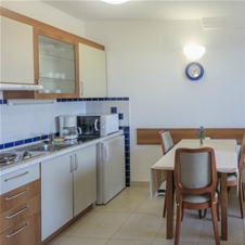 Apartmaji Punta 4*, Veli Lošinj, Hrvaška