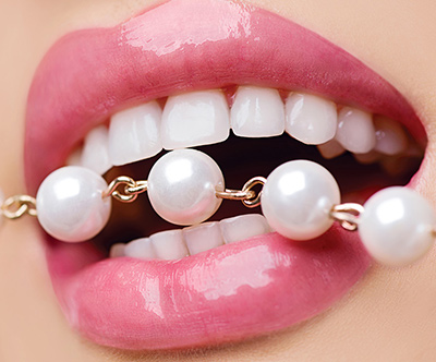 Dami dent, čiščenje zobnega kamna in poliranje Dami dent, čiščenje zobnega kamna in poliranje