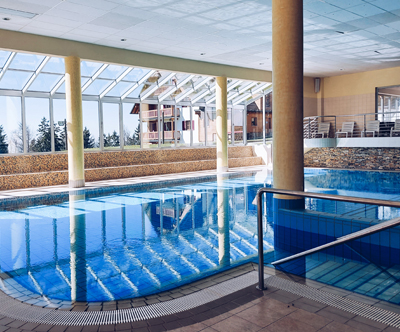 Pohorje Village Wellbeing Resort: kopanje Pohorje Village Wellbeing Resort: kopanje