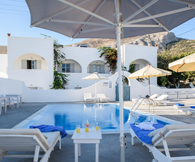 Atlas hotel*** na otoku Santorini v Grčiji Atlas hotel*** na otoku Santorini v Grčiji