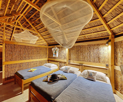 Pine Beach Pakoštane Resort***, Hrvaška