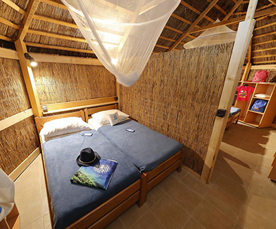 Pine Beach Pakoštane Resort***, Hrvaška