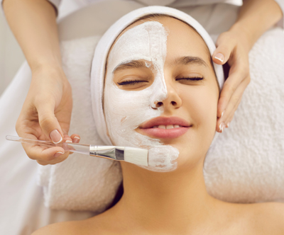 Kozmetični salon Zenspot: nega kože, bioptron Kozmetični salon Zenspot: nega kože, bioptron