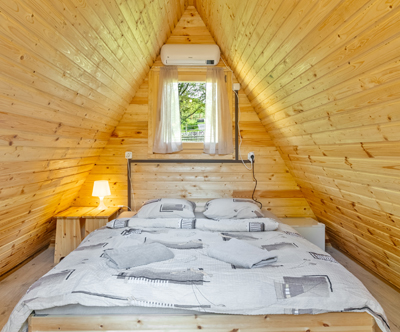 Resort pod orehi, glamping Nebo, Bled