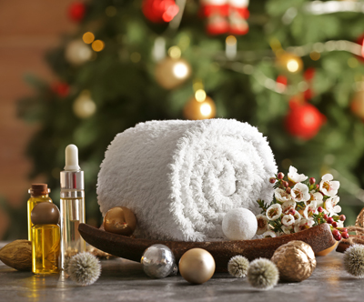 Masažno terapevtski salon Harmonija: božična masaža Masažno terapevtski salon Harmonija: božična masaža