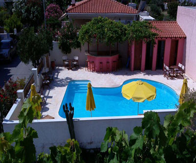 Hotel Pigi 2* na otoku Samos v Grčiji