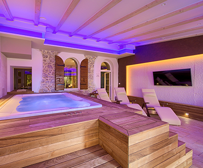 Marina Punat Hotel & Resort: počitniške hiške, Krk Marina Punat Hotel & Resort: počitniške hiške, Krk