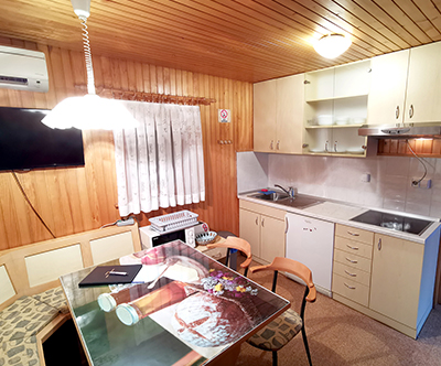 Čebelarjeva hiška, Kamp Natura, Terme Olimia Čebelarjeva hiška, Kamp Natura, Terme Olimia