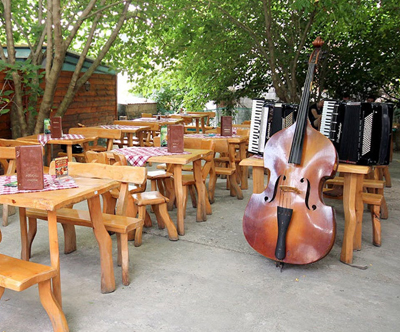 Vili Sunce, Sutomore: 7x nočitev, polni penzion