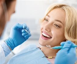 Marn medica Medvode: čiščenje zobnega kamna