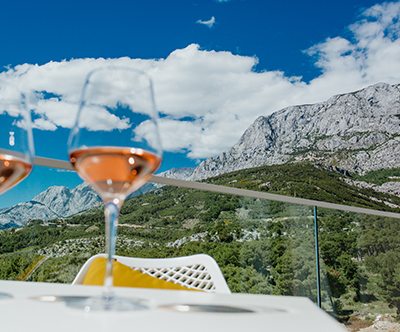 Romana Beach Resort 4*, Makarska: luksuzni apartmaji