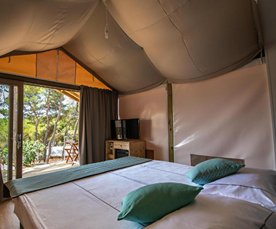 Arena One 99 Glamping: glamping šotor