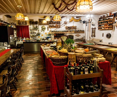 Klub gurmanov Skaručna, kulinarični team building