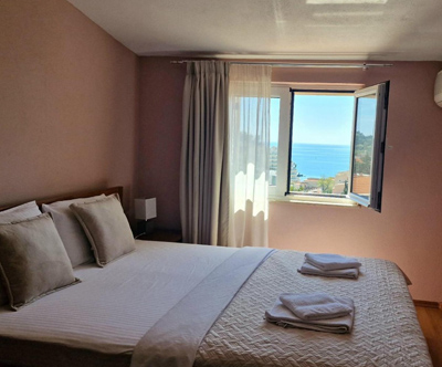 Vila Lena*** Petrovac, Črna Gora