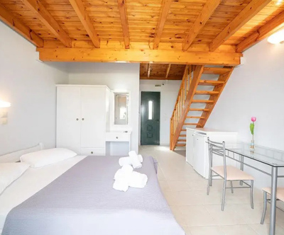 Hotel Xi Village 3*, na otoku Kefalonija v Grčiji