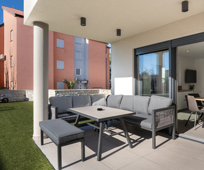 Apartmaji Noelia, Novalja, najem apartamaja Pag