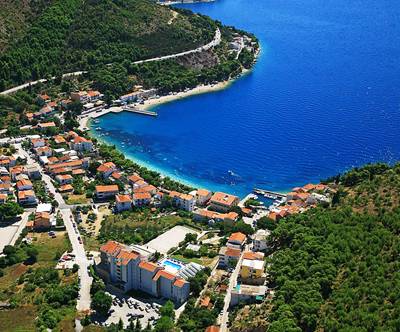 Hotel Quercus 4*, Drvenik, prvomajske počitnice