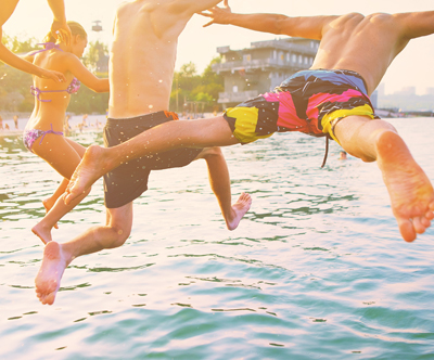 My Way Cruising: Ultra Europe Warm Up Boat Experience