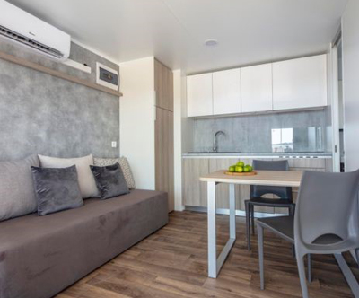 Terra Park Phalaris Holiday Homes 4*, poletni getaway