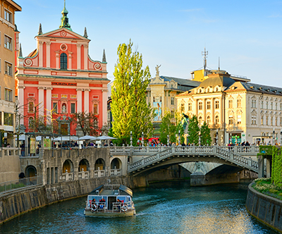 Ladjica po Ljubljanici - kupon za panoramsko vožnjo
